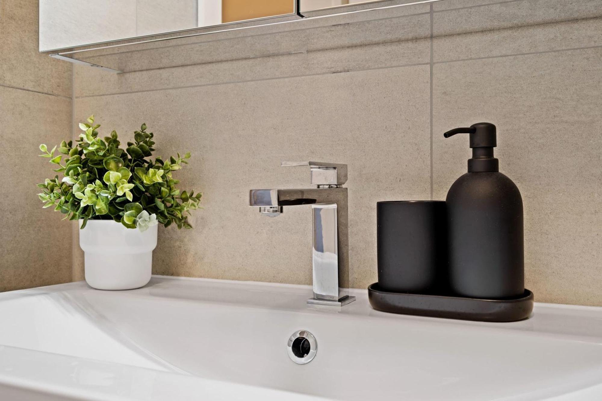 Chic 2Br Stay In Luxembourg With Free Parking Εξωτερικό φωτογραφία